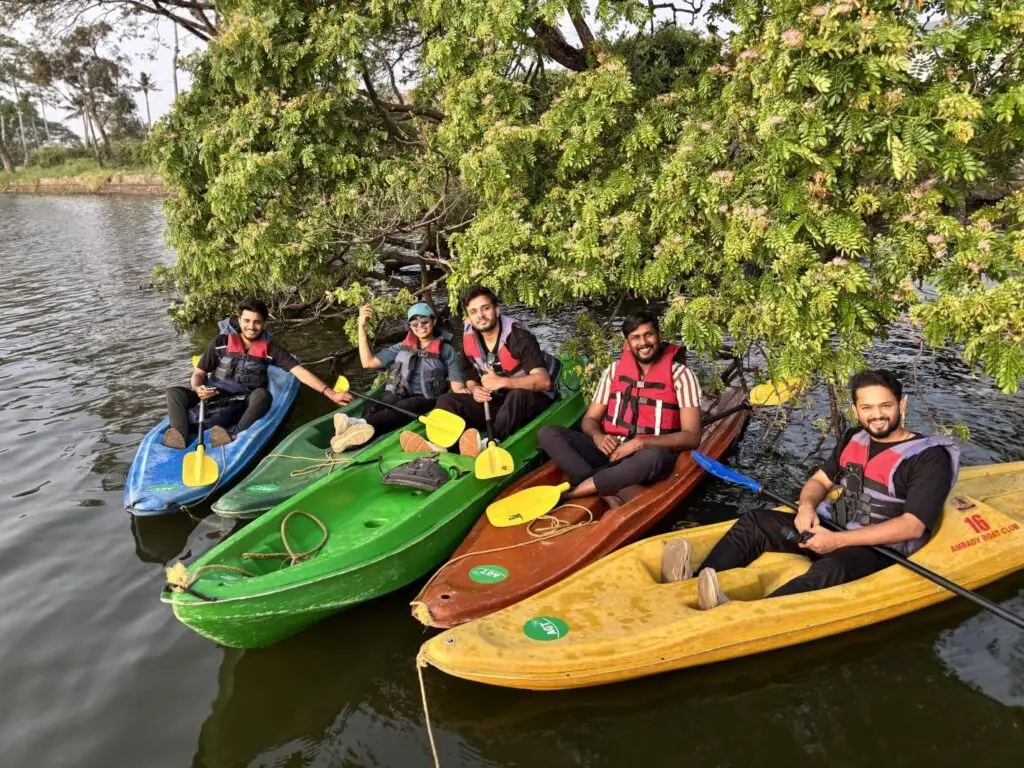 The Complete Guide to Alleppey Backwater Kayaking: Choosing the Right Tour